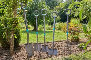 attrezzi giardinaggio