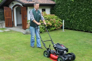 rasaerba semovente grinder
